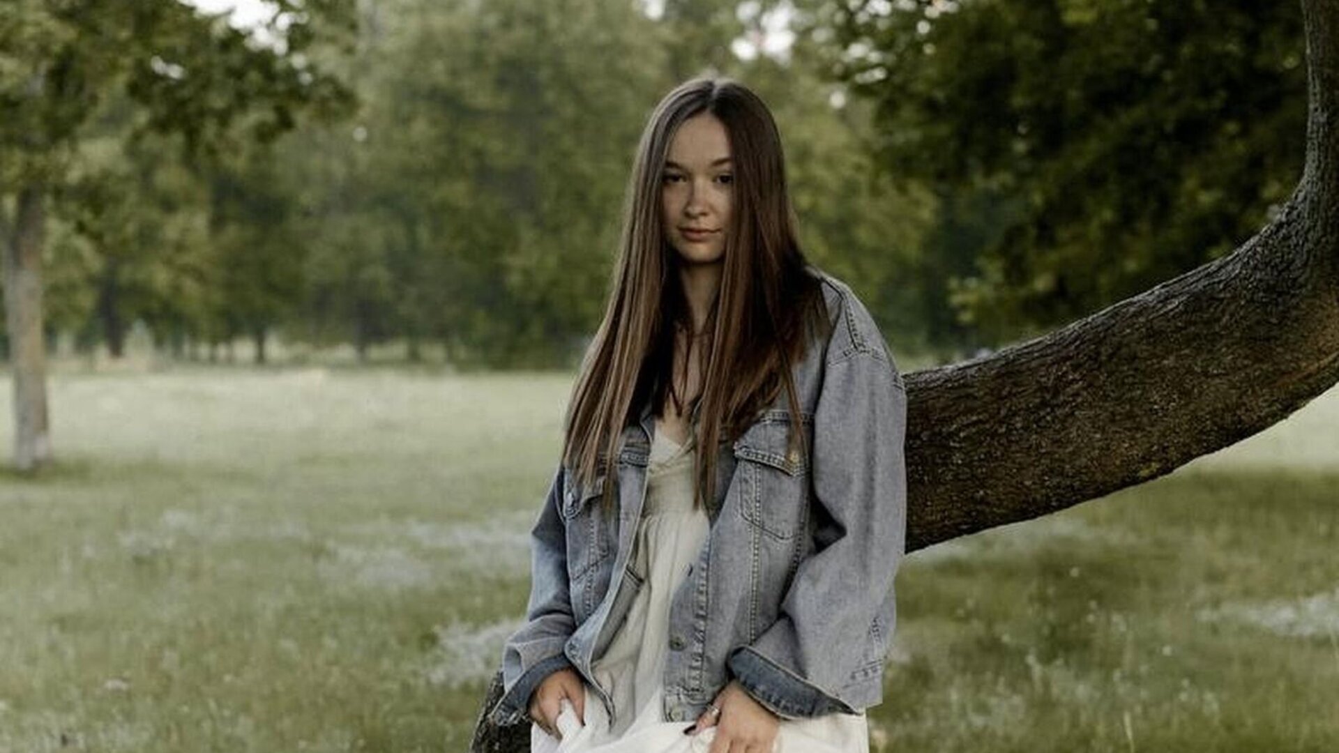 ScarletMistic's Live Nude Chat