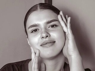 StephaniRoger's Live Nude Chat