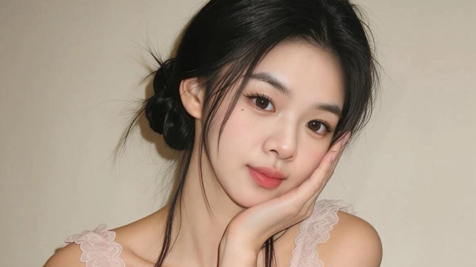 SuYi's Live Nude Chat