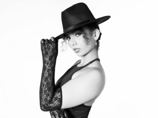 VeraBellucci's Live Nude Chat