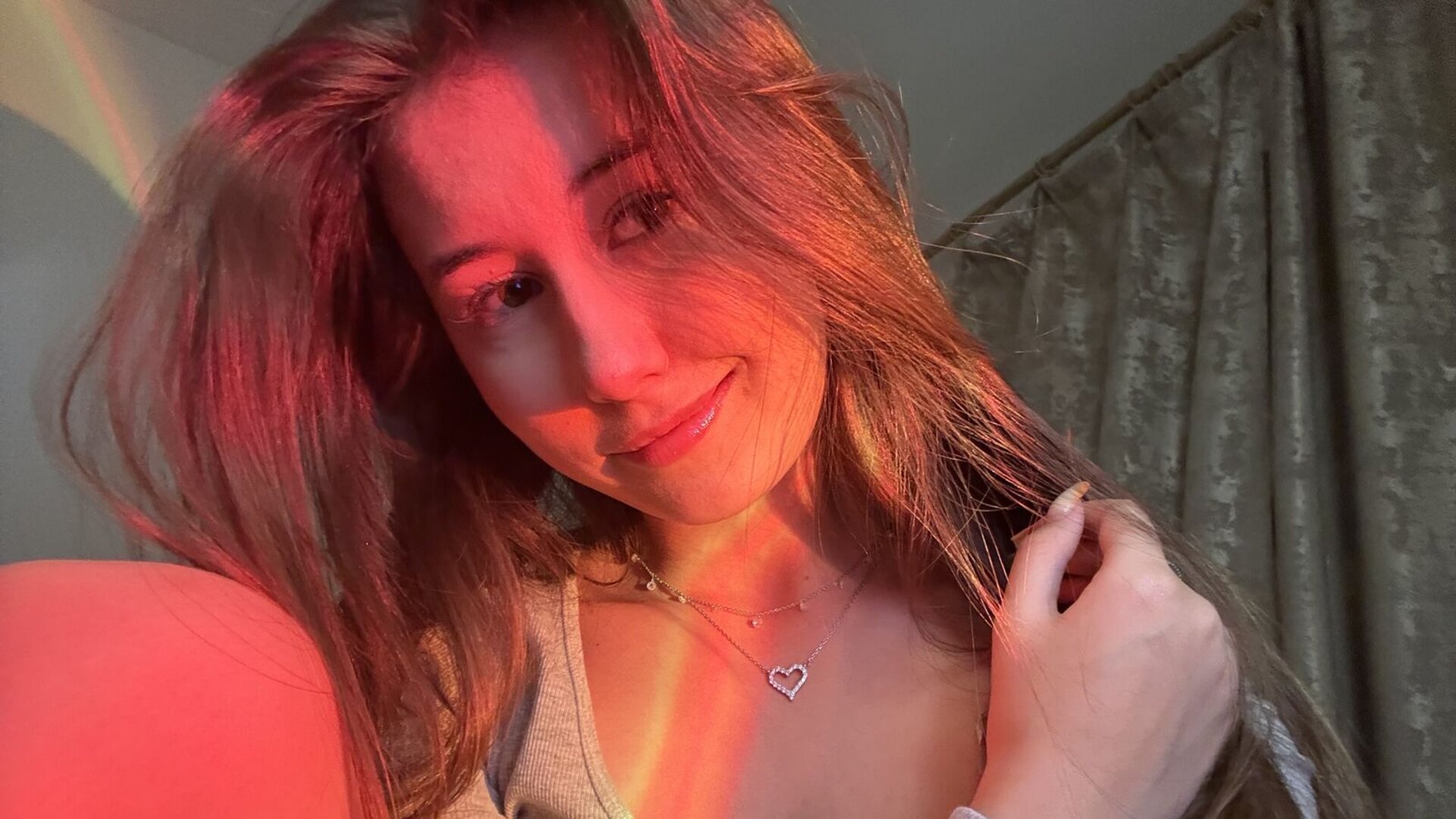 ViolettaBloom's Live Nude Chat