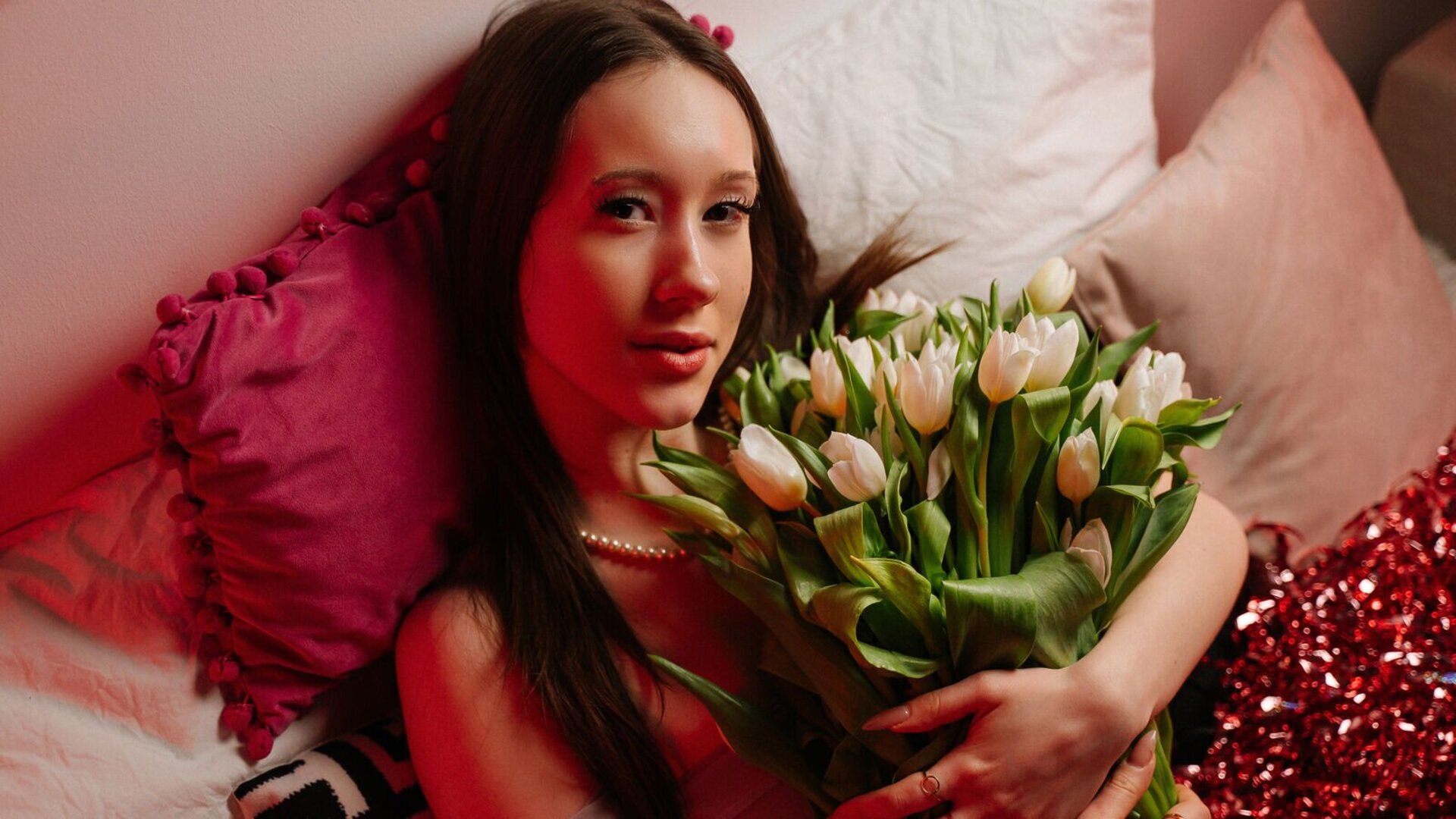 VivienneEverly's Live Nude Chat