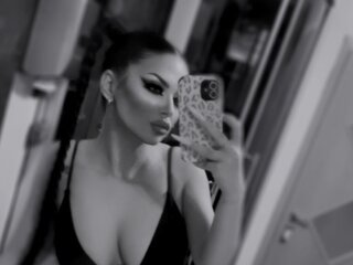 XoniaRob's Live Nude Chat