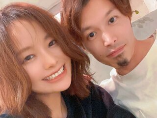 Yagimilk's Live Nude Chat