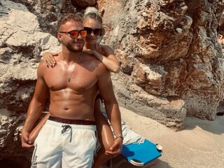 ZakAndBrenda's Live Nude Chat